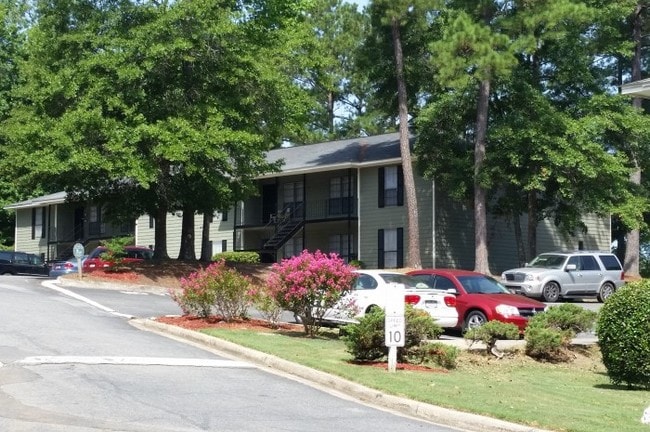 Building Photo - Cedaridge Apartments