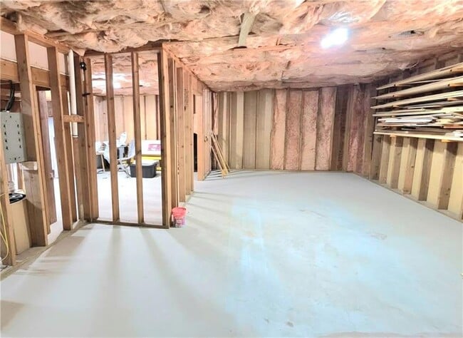 Building Photo - 1140 Foxcroft Dr