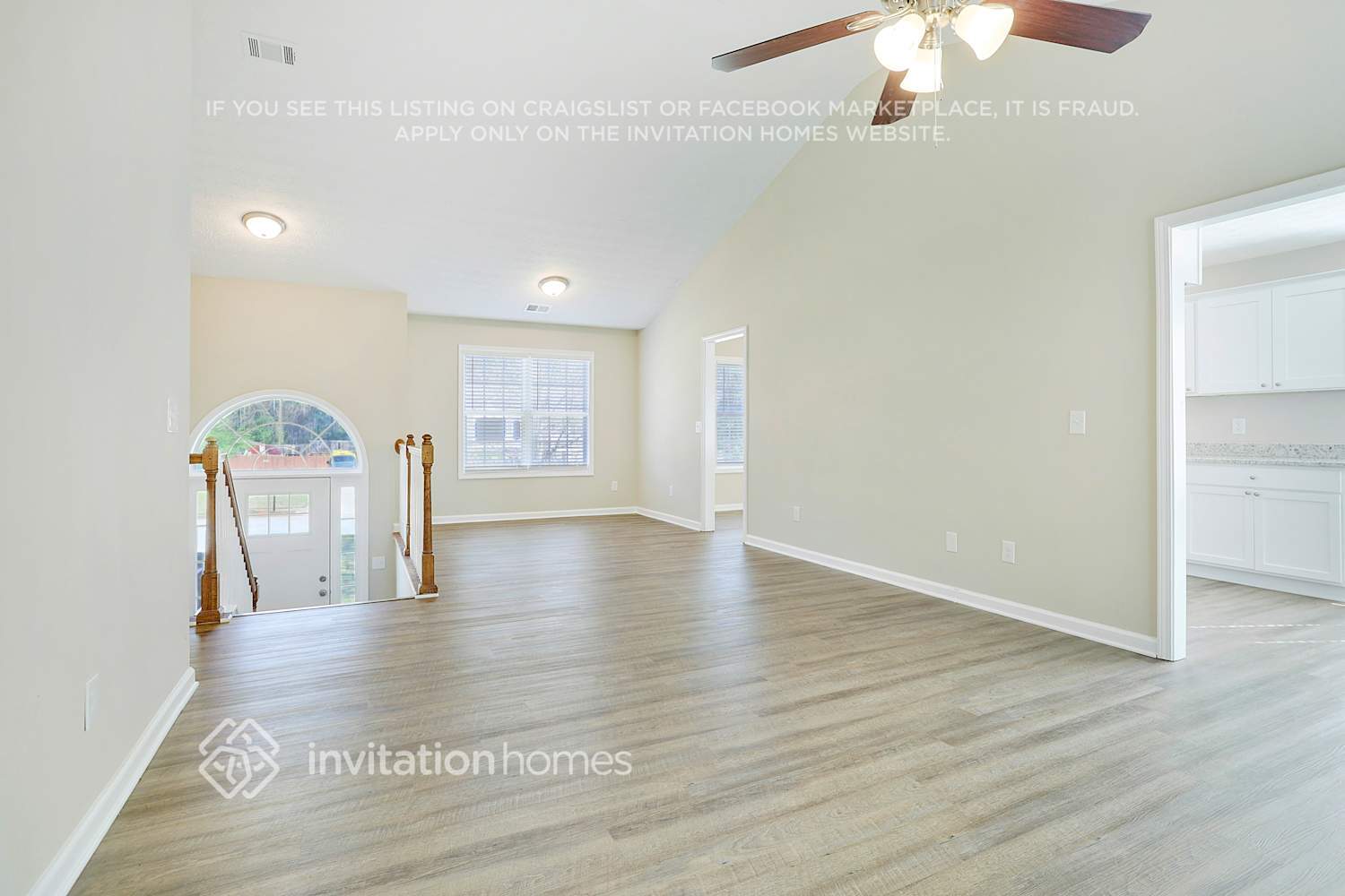 Building Photo - 105 Valley View Dr