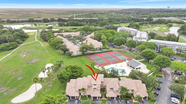 Building Photo - 16339 Malibu Dr