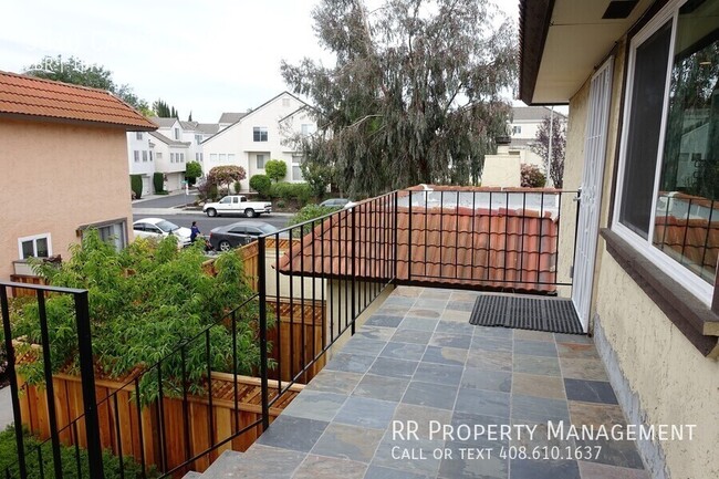 Building Photo - Charming 4-Plex in Santa Clara - Modern & ...