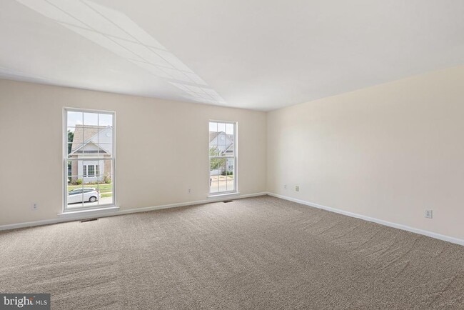 Building Photo - 22 Crenshaw Ct