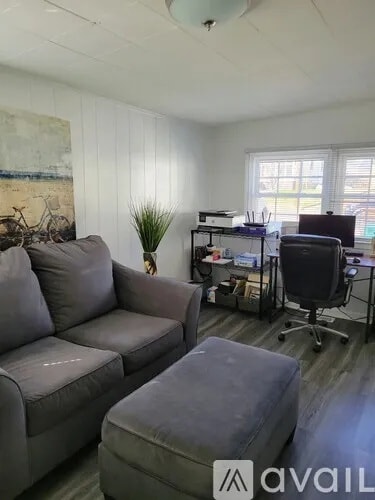 Building Photo - 295 Thirteenth St