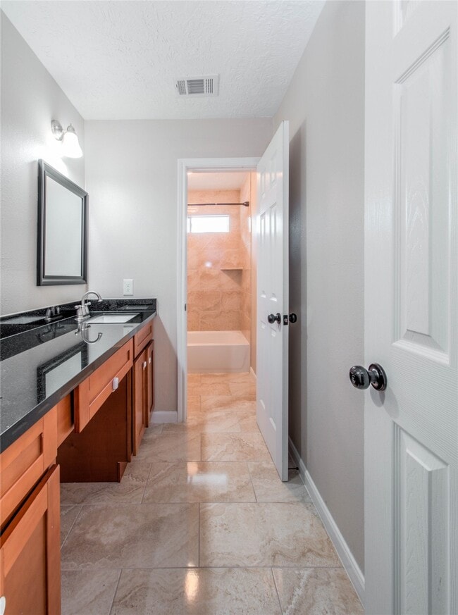 Building Photo - 13618 Woodspire Dr