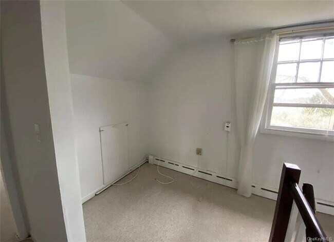 Building Photo - 79 Radnor Ave