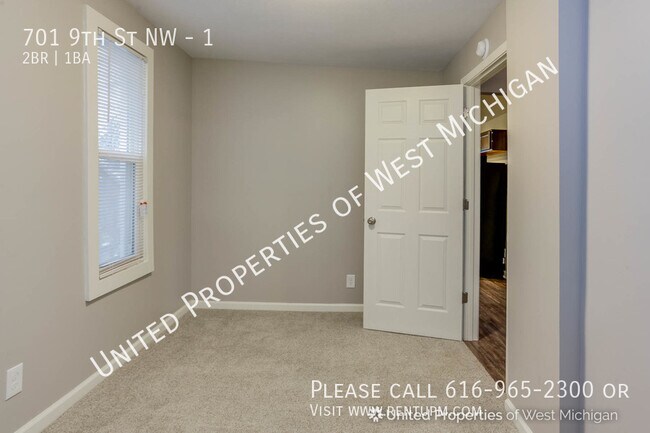 Building Photo - 701 9th St NW