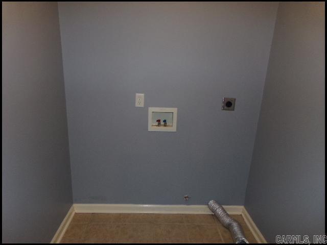 Building Photo - 2820 Falcon Ct