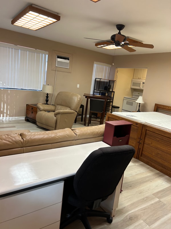 Building Photo - 630 NW 7th Ave