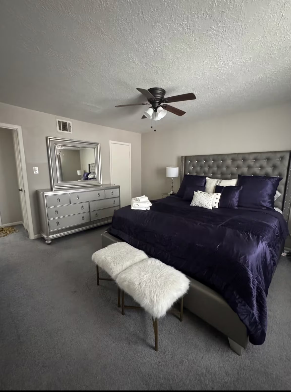 Primary Bed, King Size Bed - 4148 Belle Park Dr