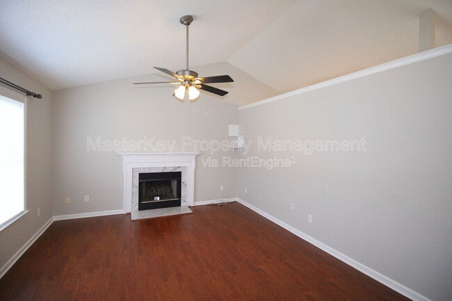 Building Photo - 305 Noonday Ct