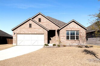 Building Photo - 1421 Avalon Ct