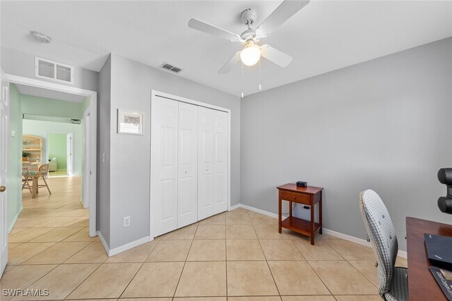 Building Photo - 1709 SW 15th Pl