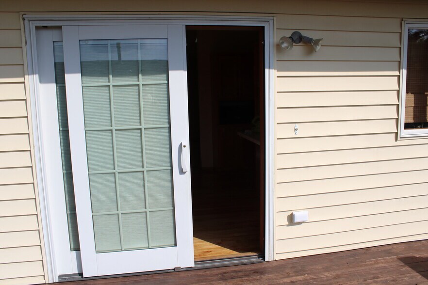 deck door from deck - 3991 Whiting Ln NE