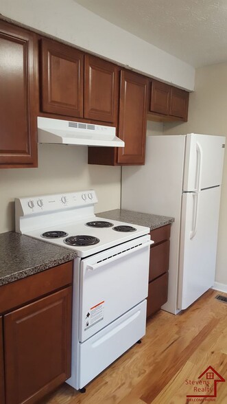 Building Photo - 1123 Massachusetts Ave