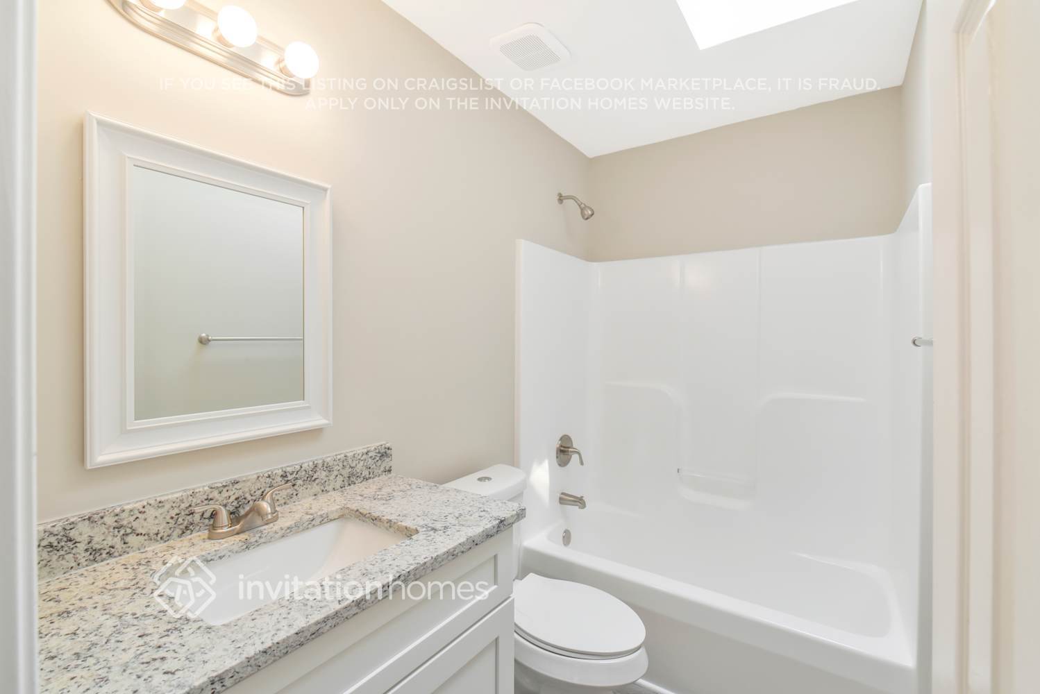 Building Photo - 8718 Holly Creek Ct