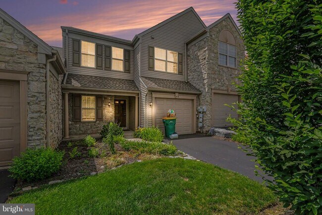 Building Photo - 645 Springhouse Ln