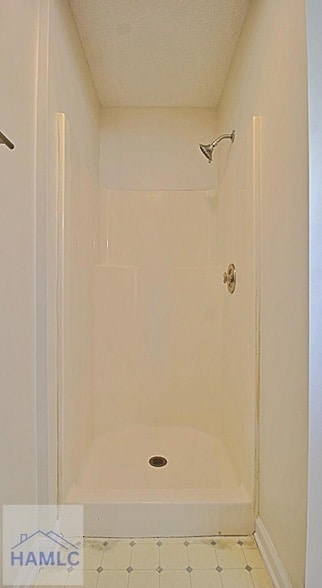 Building Photo - 915 Churchfield Dr