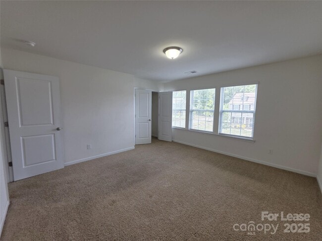 Building Photo - 2208 Apple Glen Ln