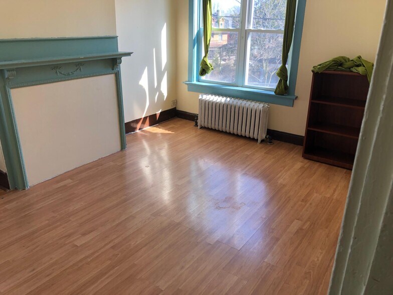 Bedroom 2 - 1806 Shady Ave