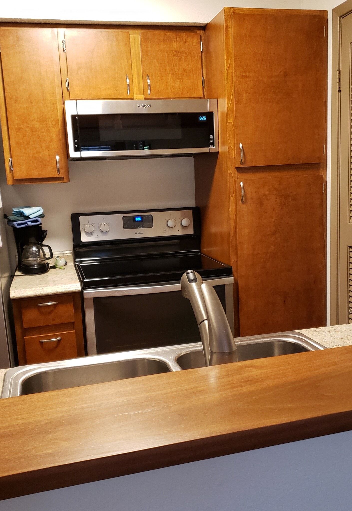 Building Photo - 2501 W Zia Rd