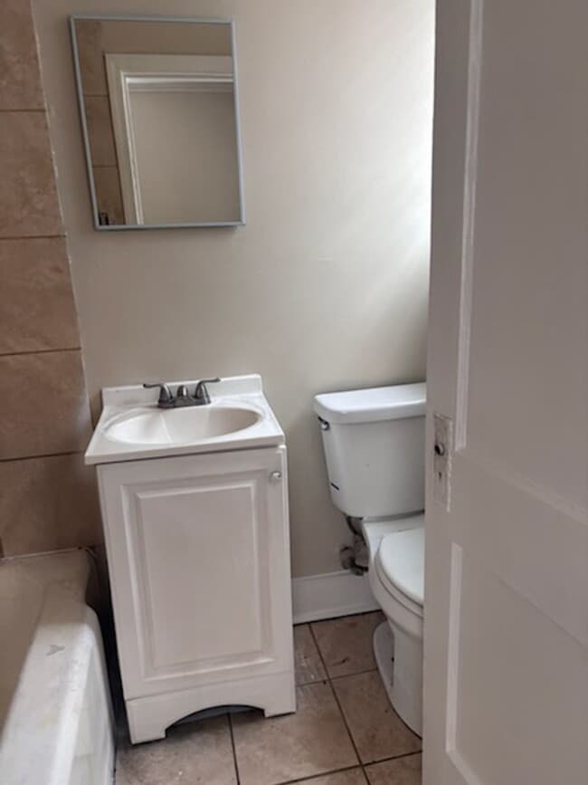 Building Photo - 4052 N State St