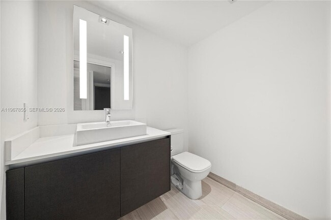 Building Photo - 1451 Brickell Ave