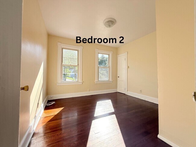 Building Photo - 272 Highland Ave