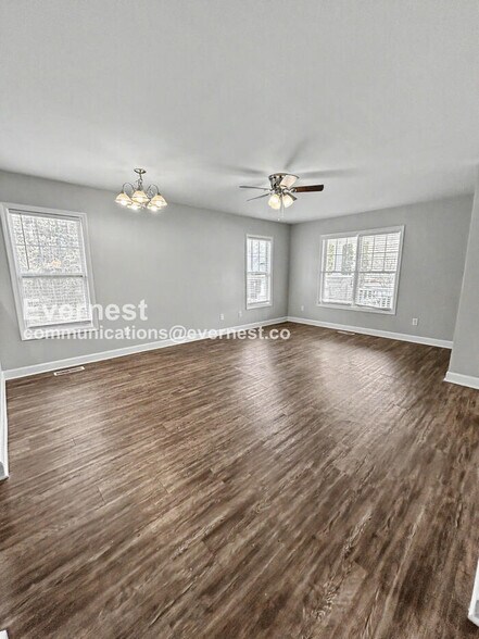Building Photo - 2320 Spaugh Ct