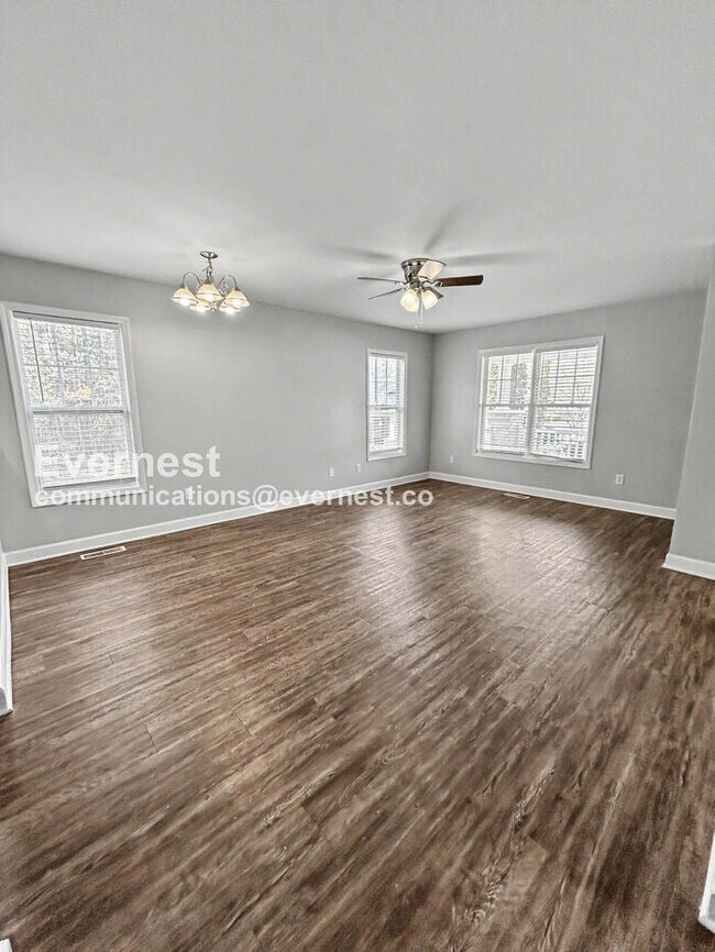 Building Photo - 2320 Spaugh Ct