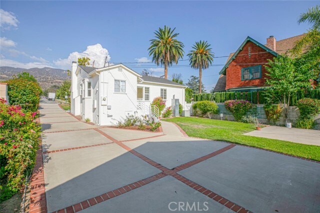 Building Photo - 1606 Bel Aire Dr