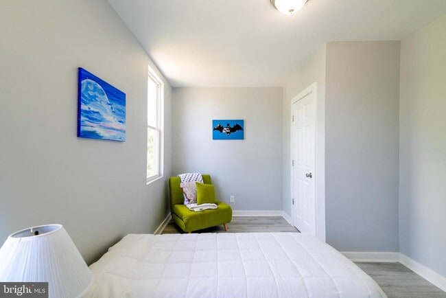 Building Photo - 3603 Oakmont Ave