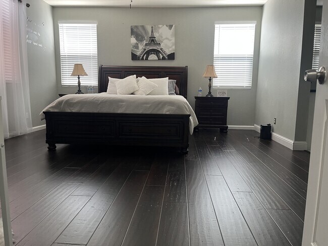 Building Photo - 1842 Boardwalk Dr