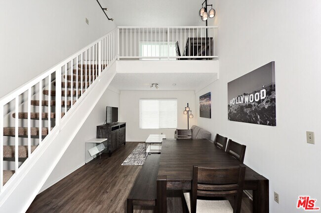 Building Photo - 3600 Bagley Ave
