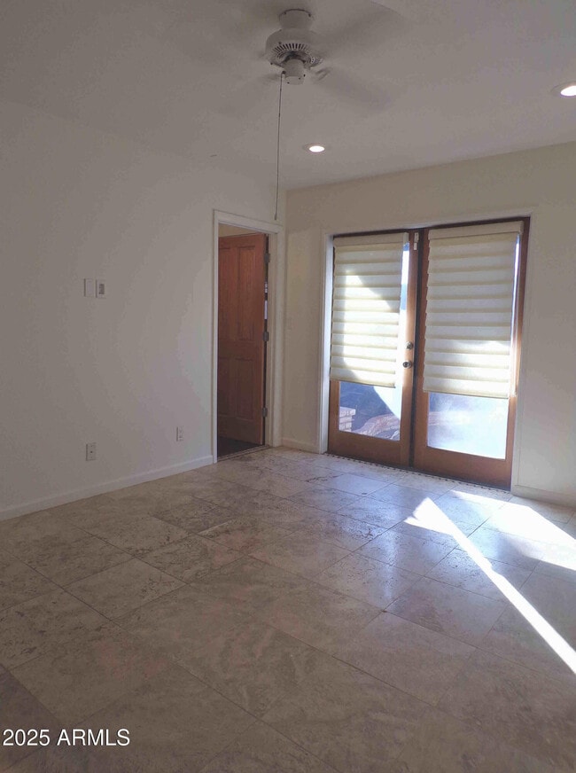 Building Photo - 3333 E Medlock Dr