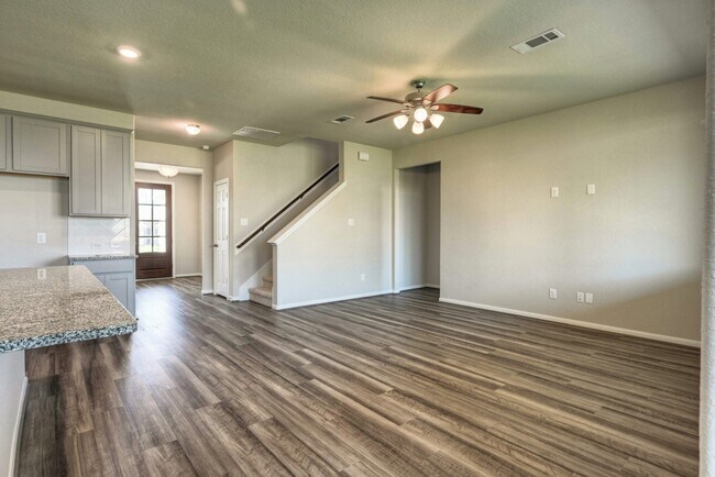 Building Photo - 2642 Blue Abbot Dr