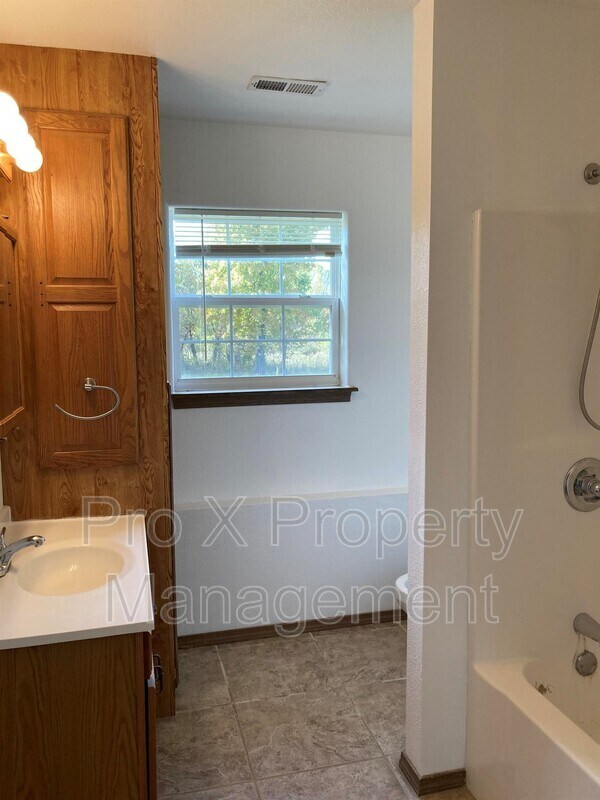 Building Photo - 2898-A S Kenser Ct