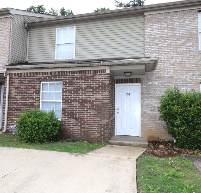 Building Photo - 107 Floyd Ct