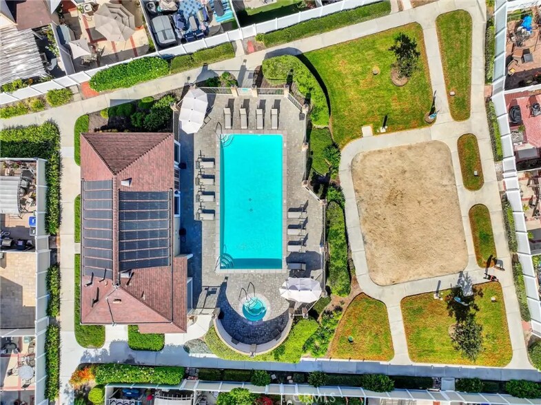 Building Photo - 21496 Firwood