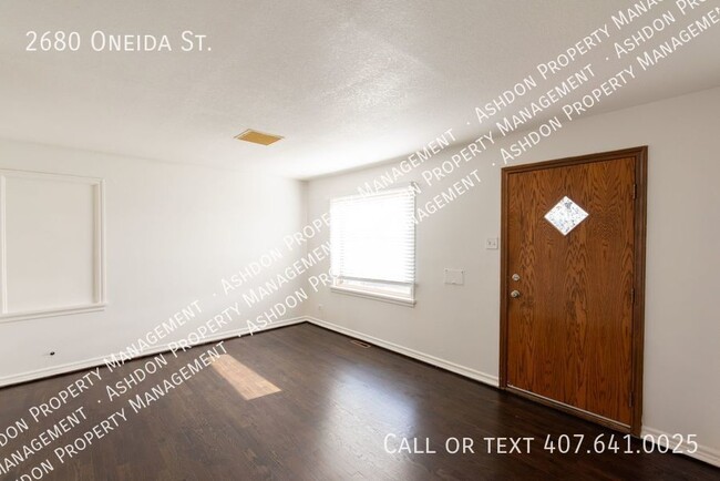 Building Photo - 2680 Oneida St