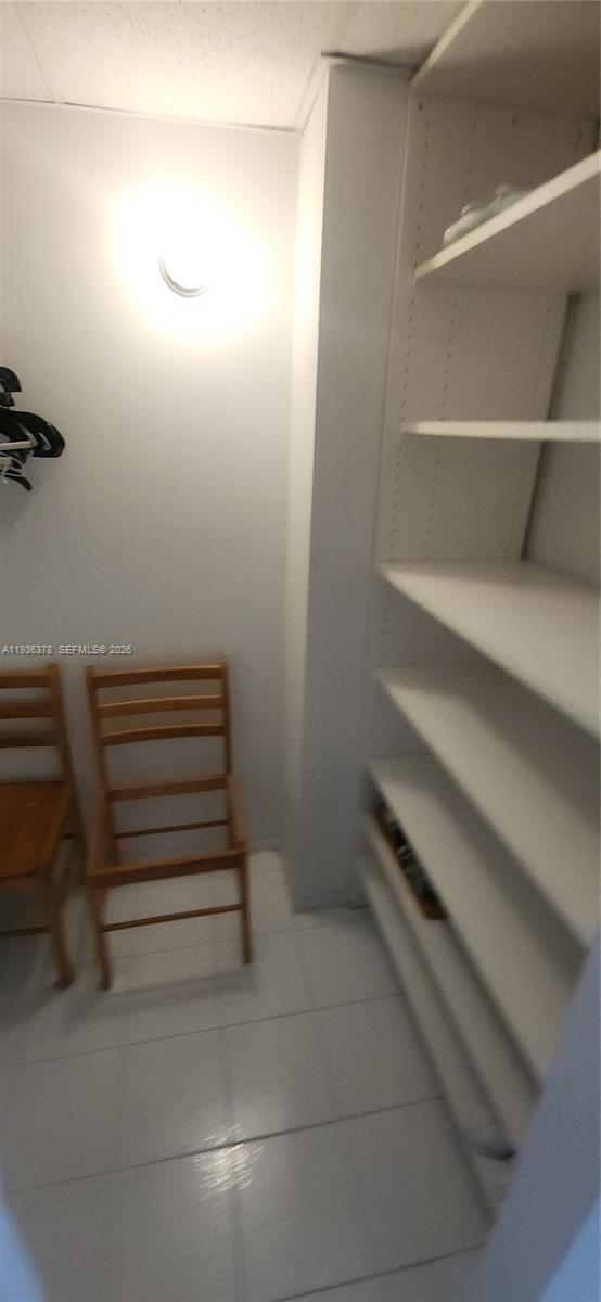 Building Photo - 1985 S Ocean Dr