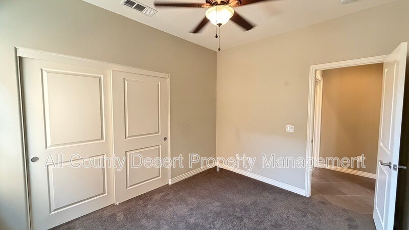 Building Photo - 52275 Desert Spoon Ct