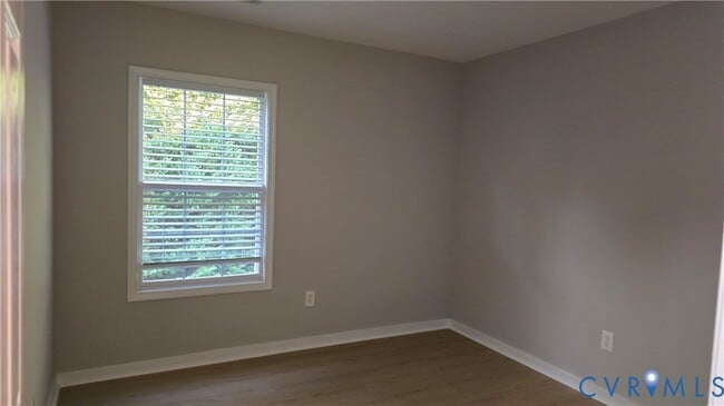 Building Photo - 9102 Mayland Dr