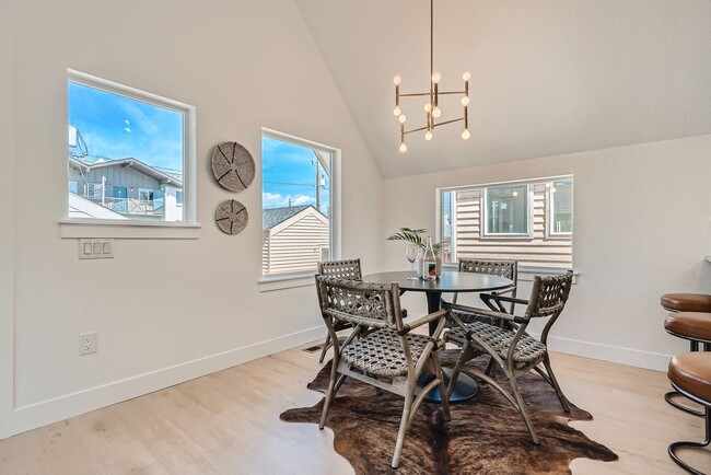 Building Photo - Brand New Luxury Home Near Cherry Creek | ...