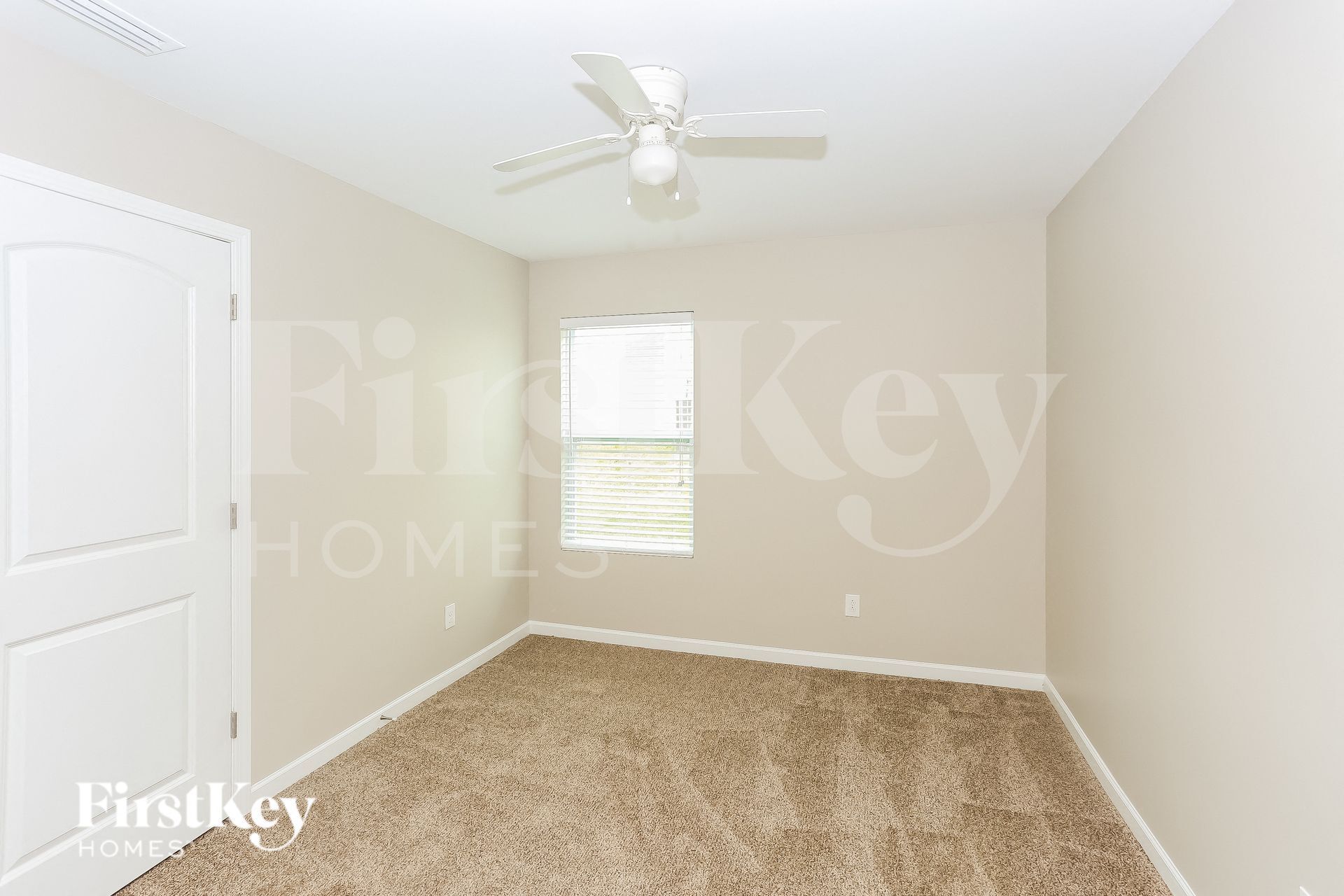 Building Photo - 875 Pointe Andrews Drive