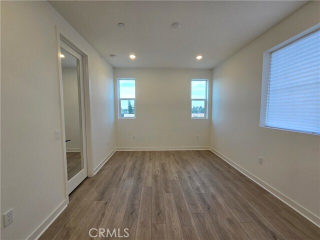 Building Photo - 4222 Marigold Ln