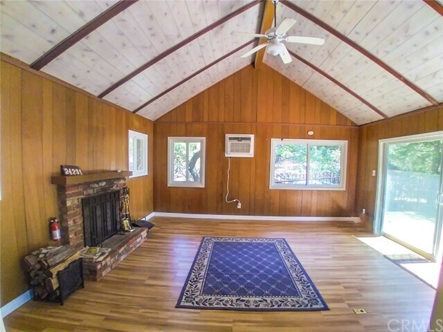 Building Photo - 24231 Alpine Ln