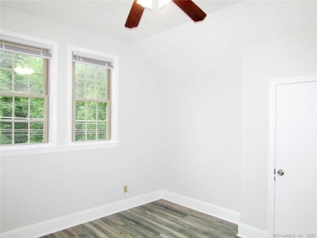 Building Photo - 93 New Harwinton Rd