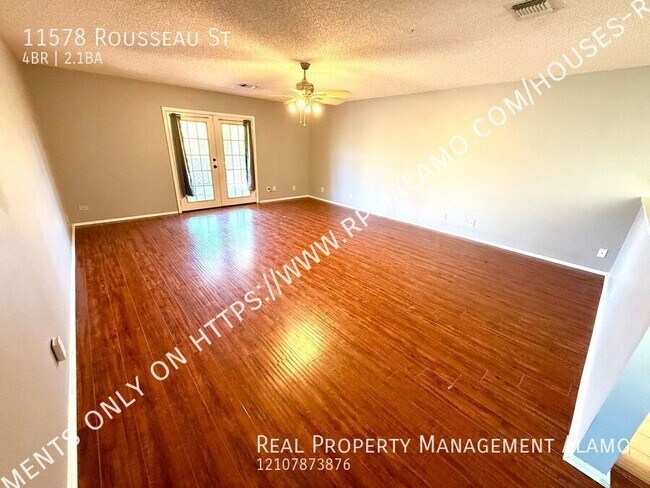 Building Photo - 11578 Rousseau St