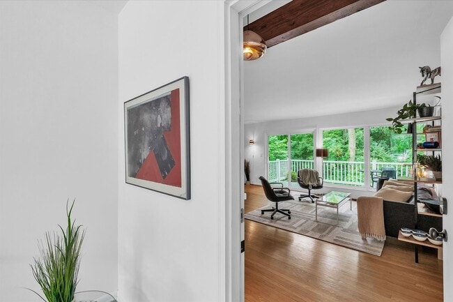 Building Photo - 1807 Fair St