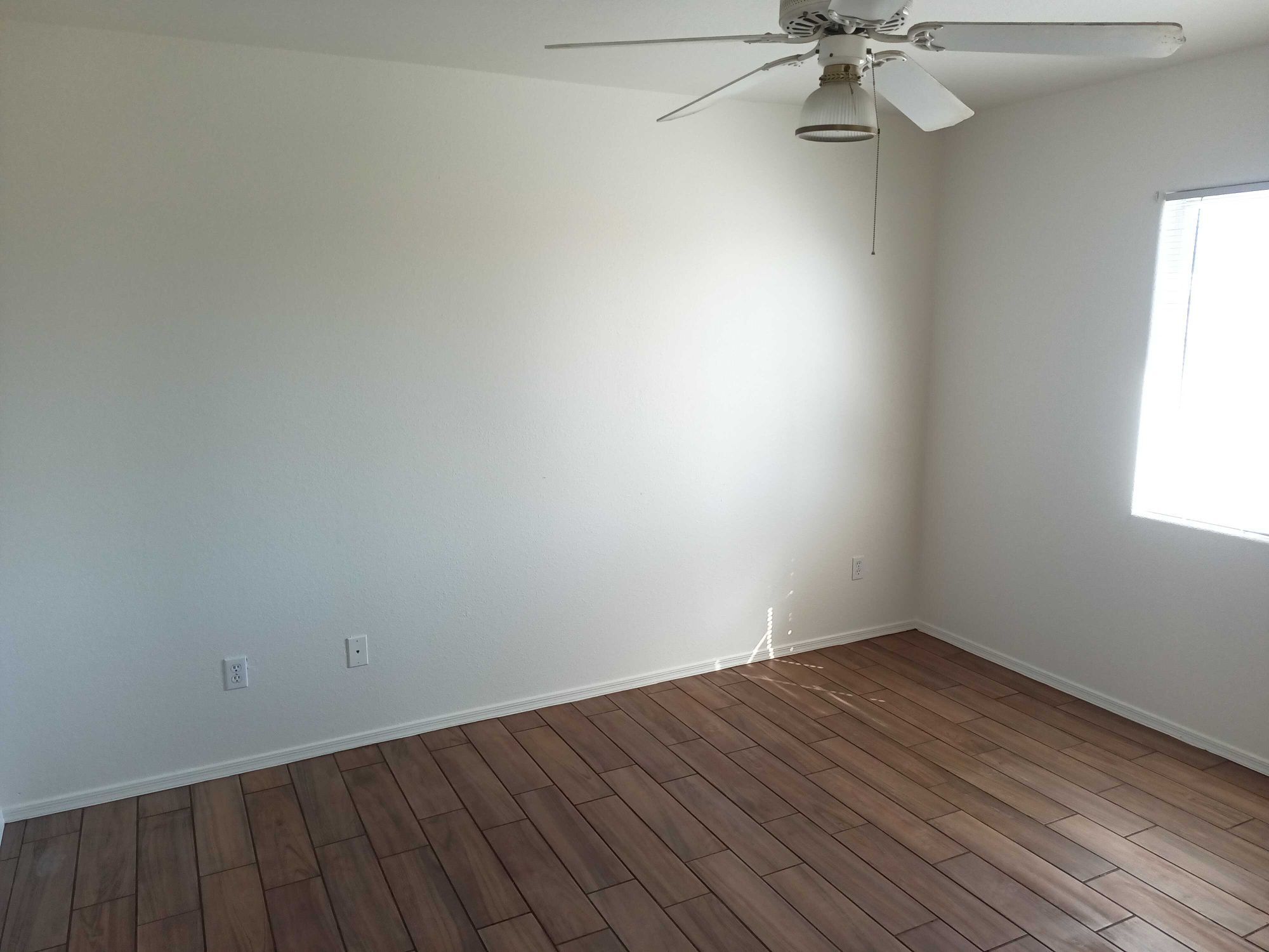 Building Photo - 3378 Iroquois Dr